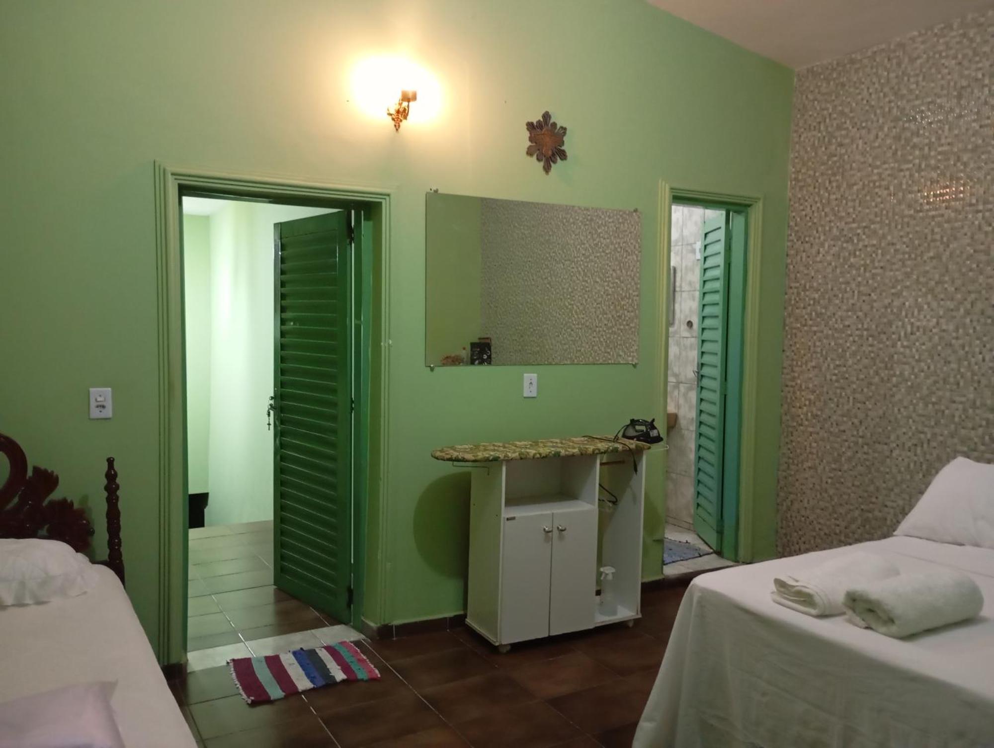 Hospedagem Casa Da Waldir, Quarto Suite 01 Goiás 외부 사진