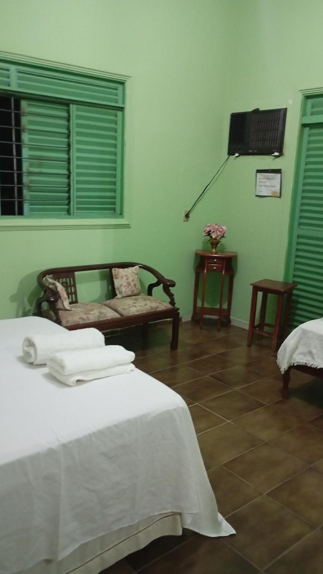 Hospedagem Casa Da Waldir, Quarto Suite 01 Goiás 외부 사진